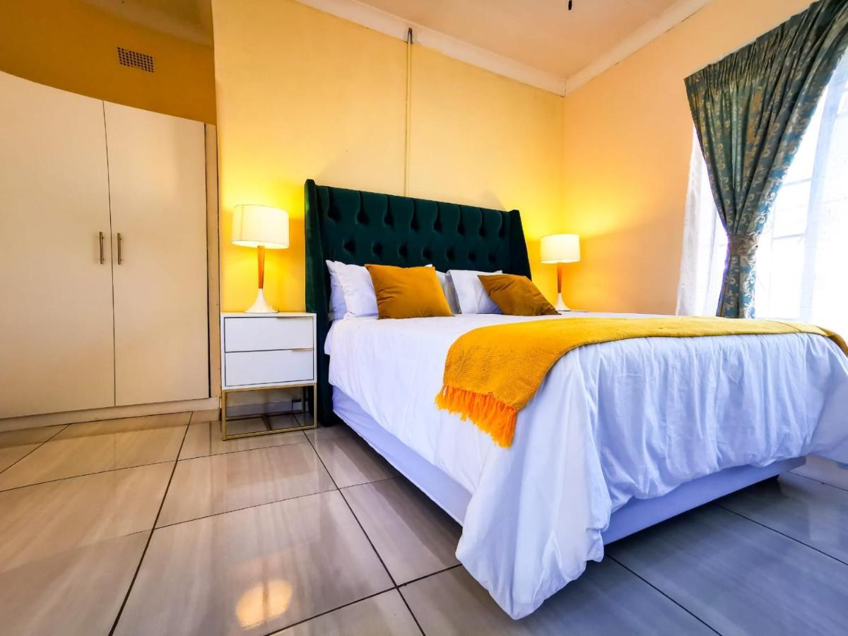 Genesis Guesthouze Hotel Bela-Bela Eksteriør billede