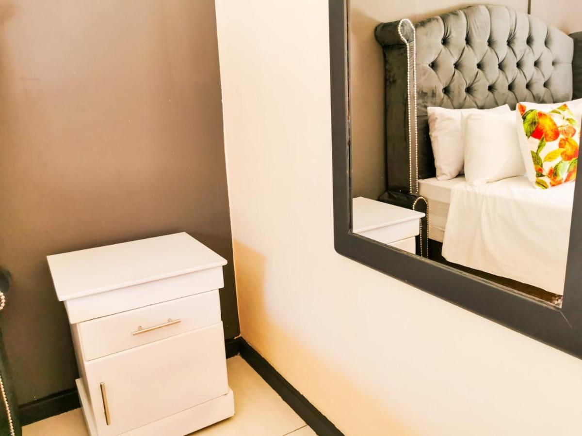 Genesis Guesthouze Hotel Bela-Bela Eksteriør billede