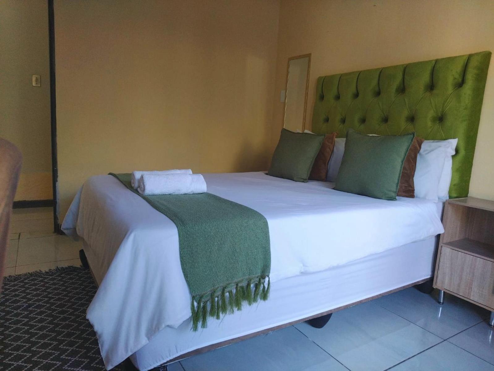 Genesis Guesthouze Hotel Bela-Bela Eksteriør billede